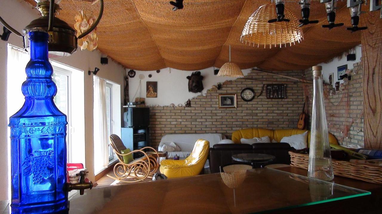 Resort Haus Toma Cesarica Exterior photo